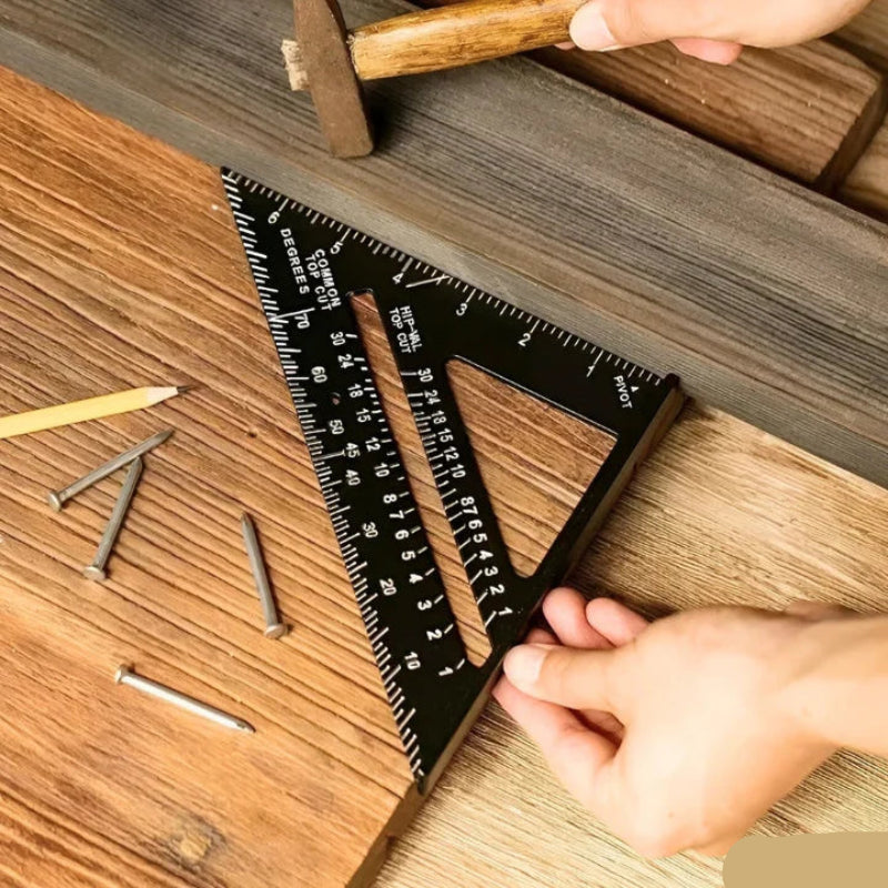 Niezbędne narzędzie 5-w-1 do idealnych cięć