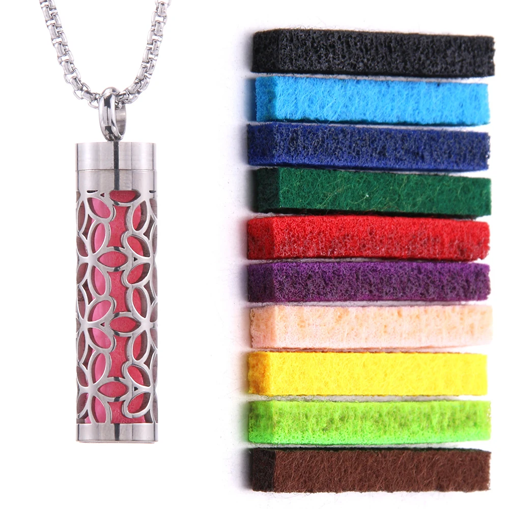 Aromatherapy diffuser necklace with interchangeable pads 