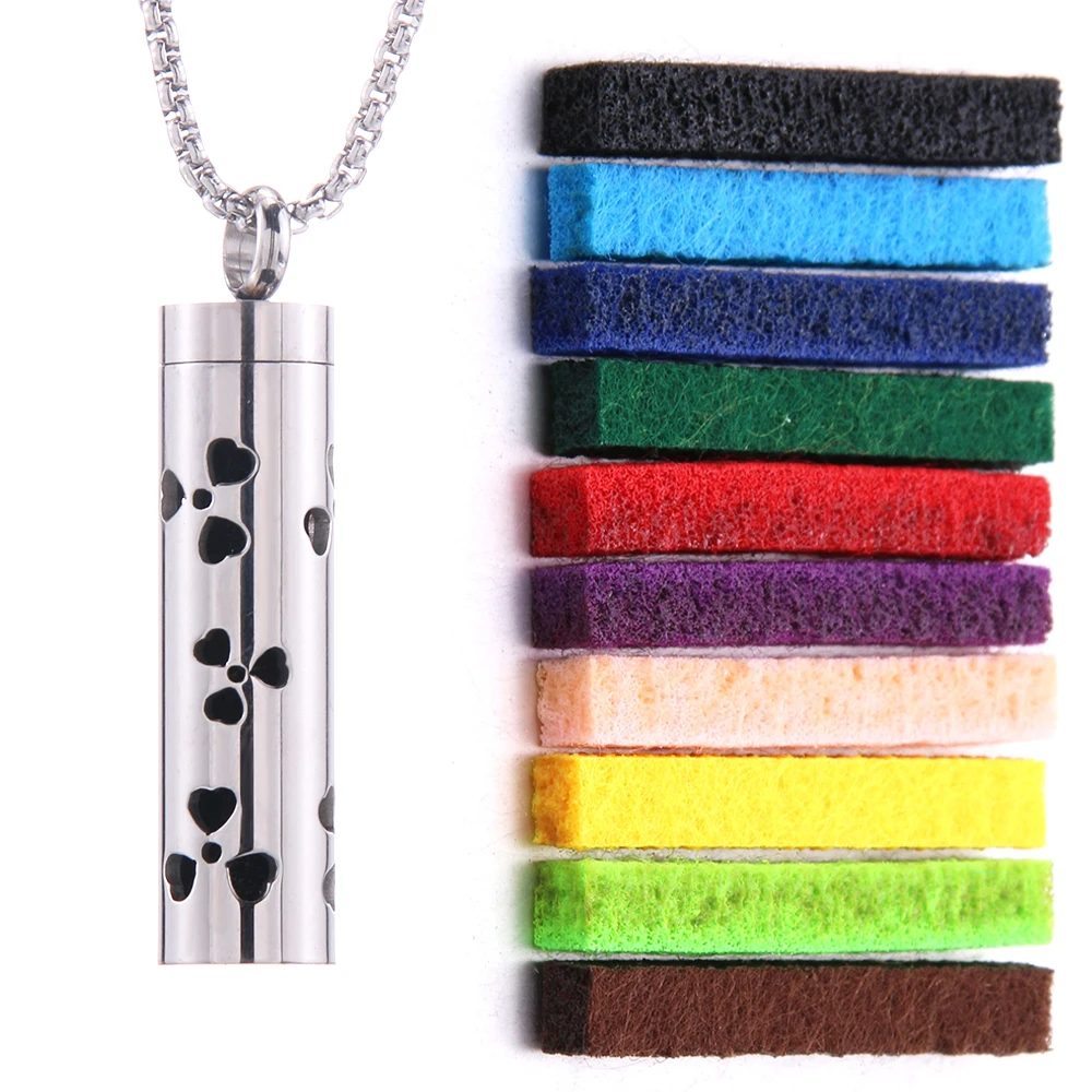 Aromatherapy diffuser necklace with interchangeable pads 