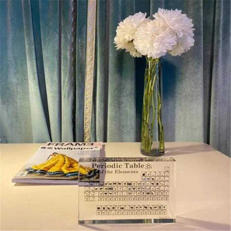 Viehättävä jaksollinen taulukko oppimiseen hauskalla tavalla 