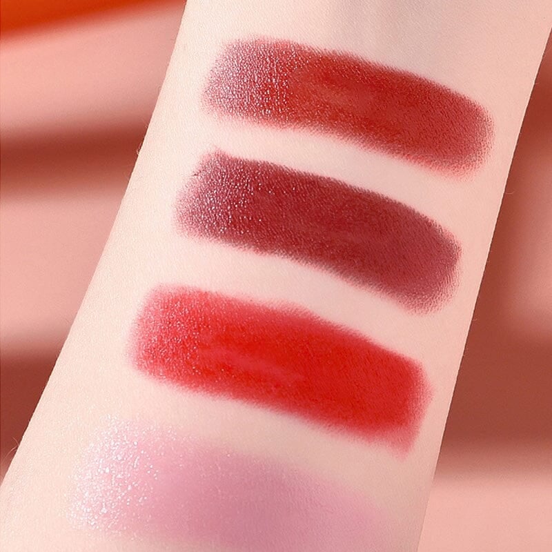 Matte lipsticks in een chique handtas doos 