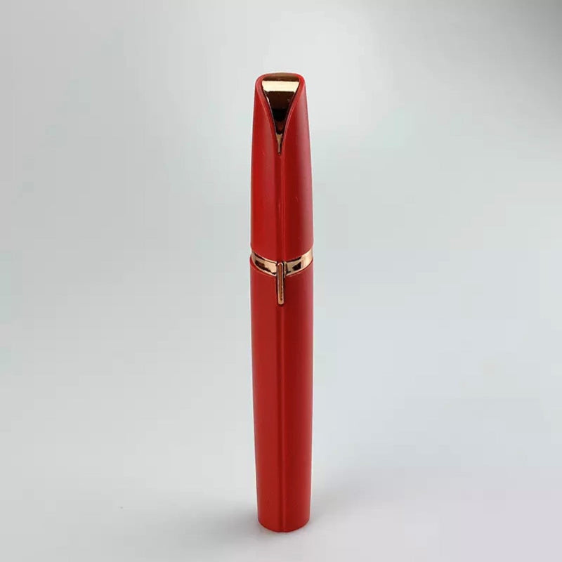 Depilazione precisa e indolore per sopracciglia ordinate 