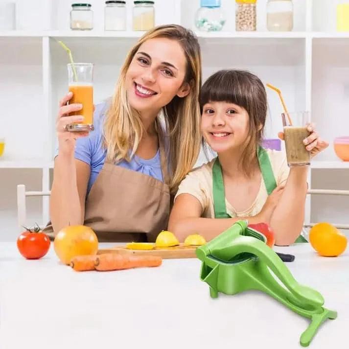 Un succo fresco fatto in casa senza sforzo né elettricità 